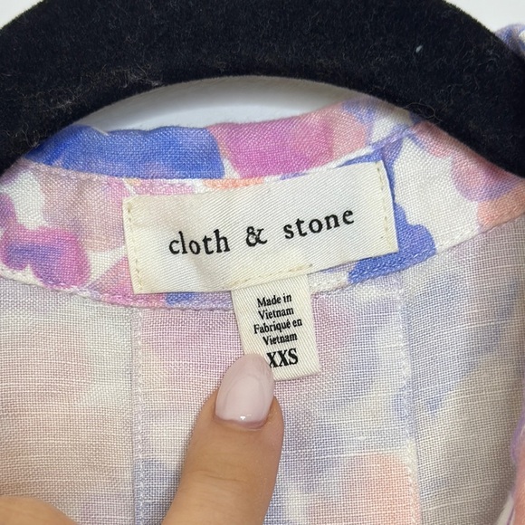 Cloth & Stone Pink and Blue Relaxed Button Down - Picture 2 of 9